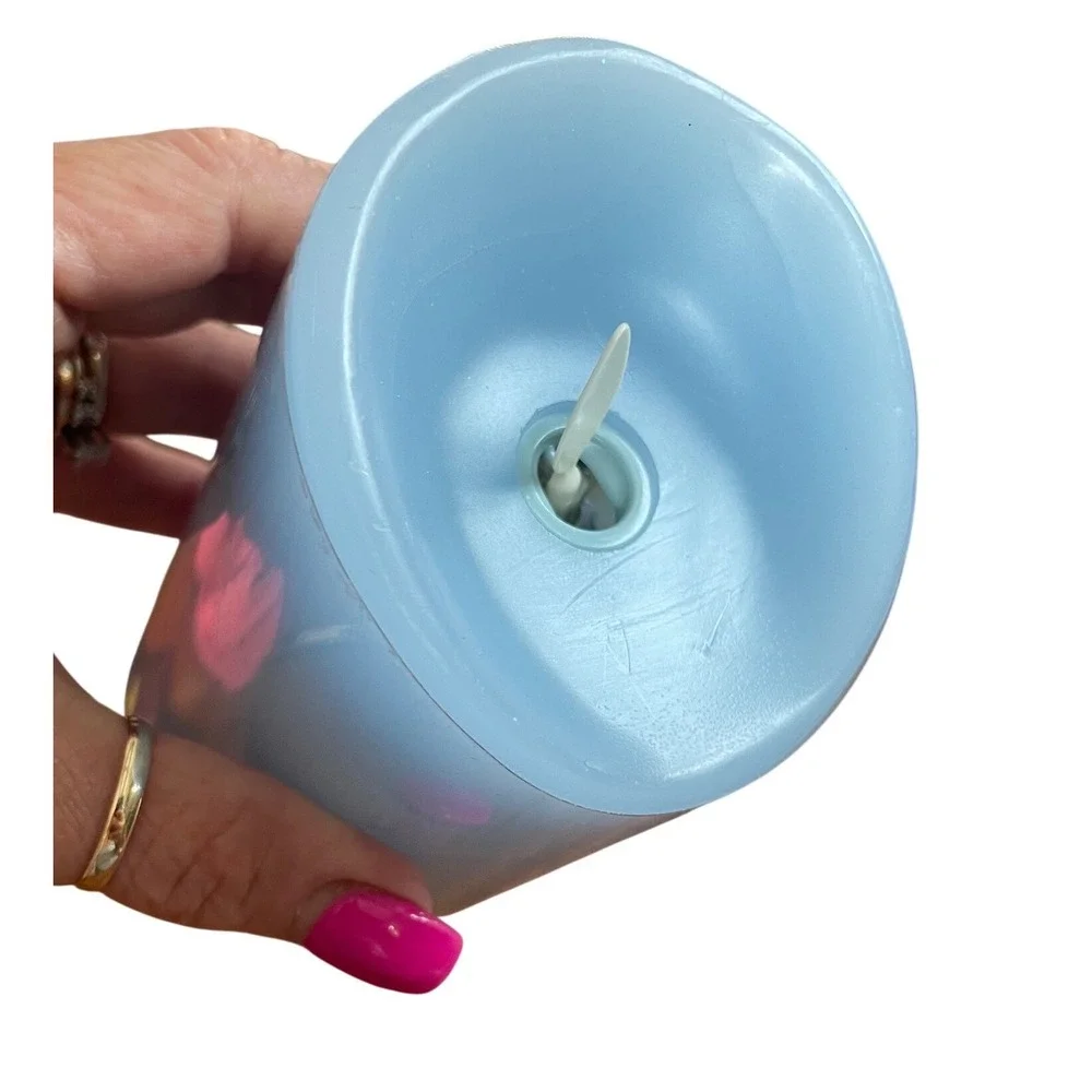 Luminara Blue Flameless Pillar Candle Real Flame Effect Timer LU5401 3x5